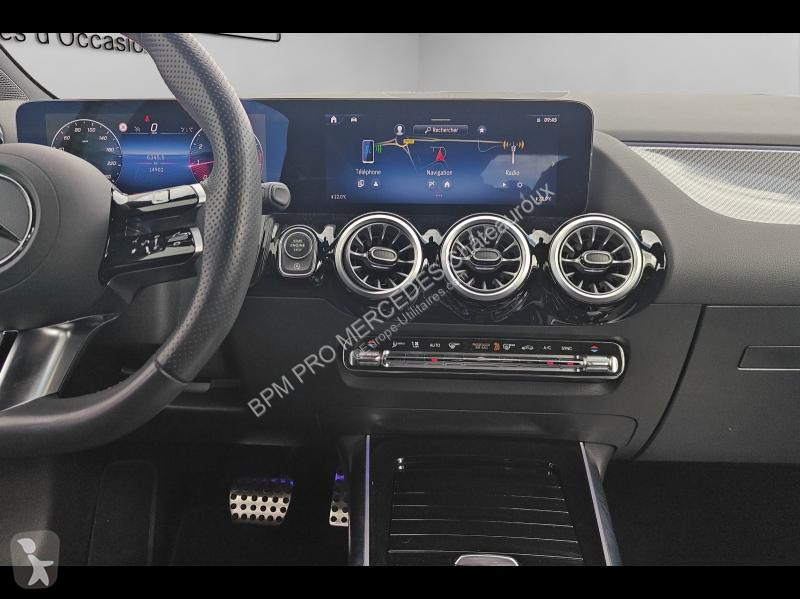 Mercedes 180 136ch AMG Line 7G-DCT Transporter