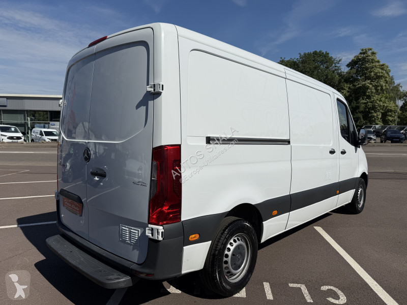 عربة نفعية Mercedes SPRINTER FG / PRIX HT 20...