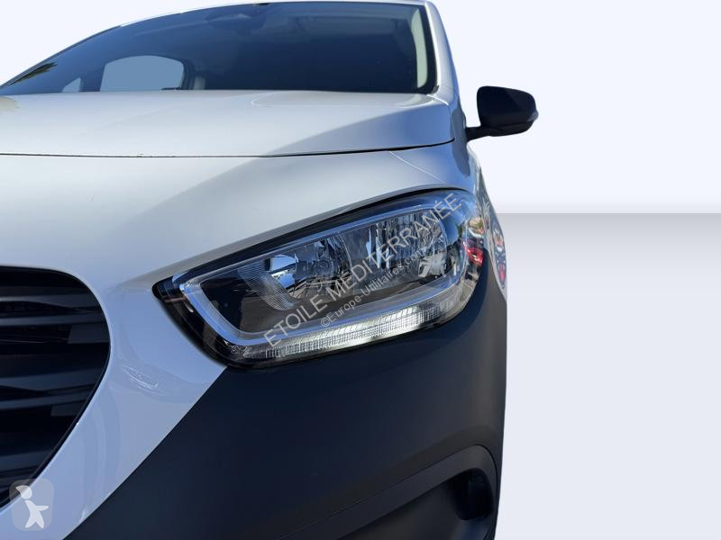 عربة نفعية Mercedes 112 CDI Fourgon Base Standard