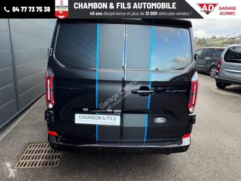 Nyttofordon Ford FOURGON 320 L1H1 2.0 ECOBLUE...