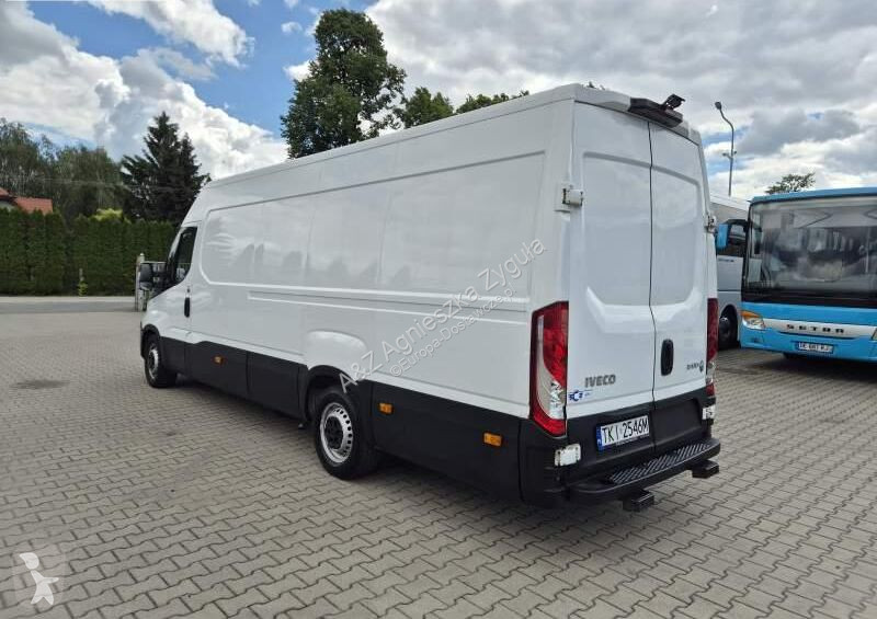 Furgoneta Iveco DAILY 35-140 / SPROWADZONY Z...