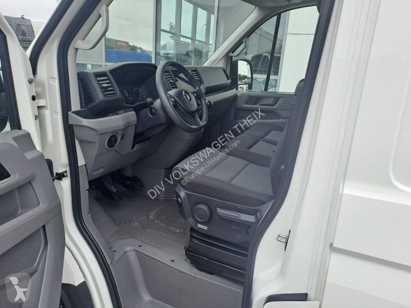Volkswagen CRAFTER VAN 30 L3H3 2.0 TDI 140 CH...
