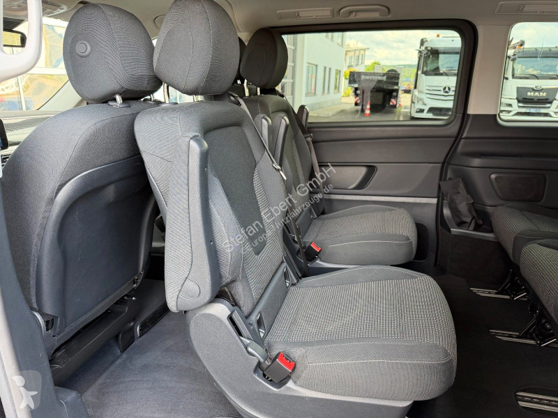 عربة نفعية Mercedes V  d DISTRONIC AHK2,5to 7Sitze