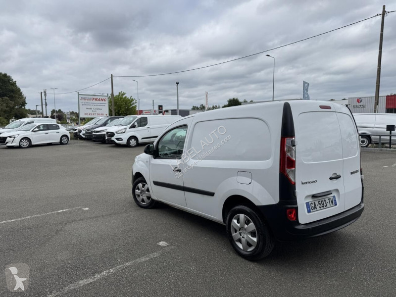 Véhicule utilitaire Renault 1.5