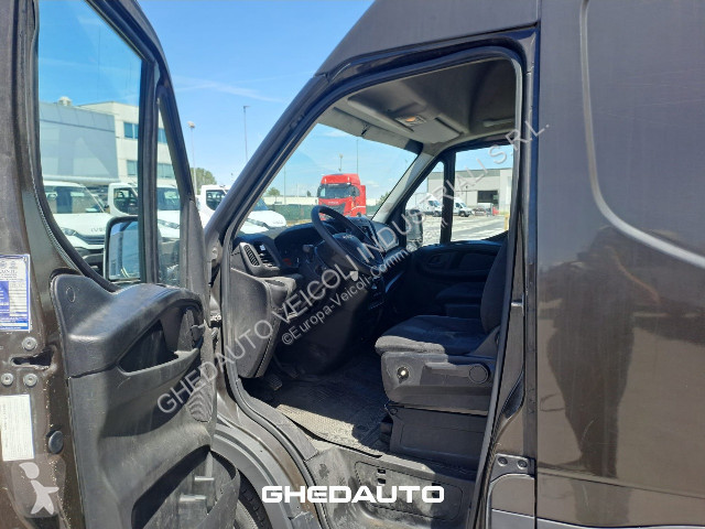 Veicolo commerciale Iveco Daily 35S13 - 35S13V