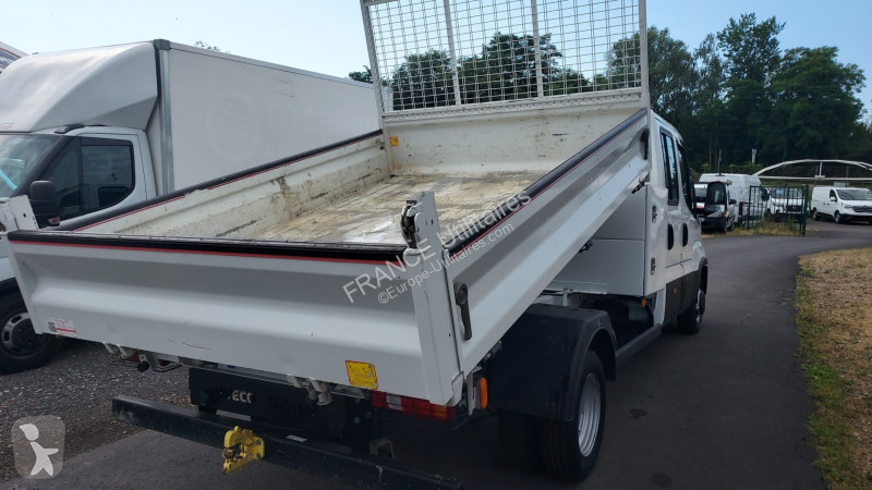 Véhicule utilitaire Iveco DAILY BENNE 6 PLACES...