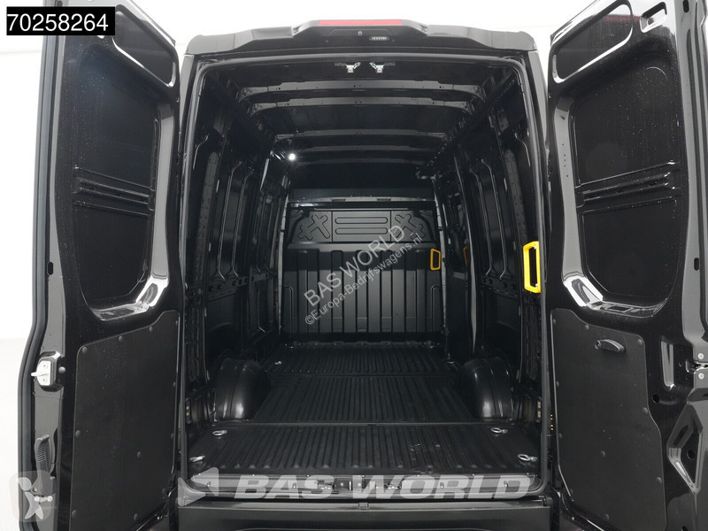 Véhicule utilitaire Iveco 35S21 210PK 3.0L...