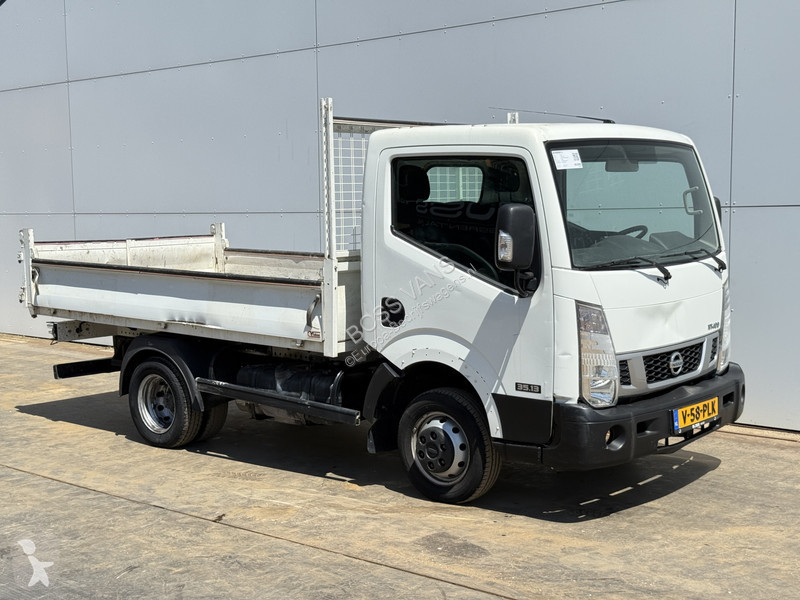 Samochód dostawczy Nissan 130PK 3.0 Kipper 3L...