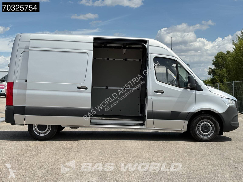 عربة نفعية Mercedes 215 CDI Automatik 150PS...
