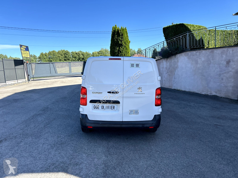 Furgoneta Peugeot Standard Bluehdi 120 Asphalt