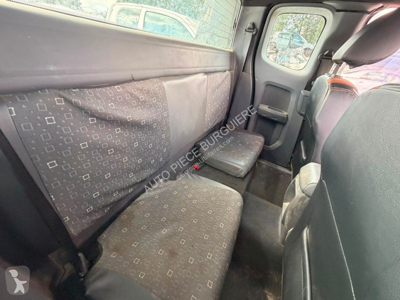 عربة نفعية Ford IV 3.2 TDCi 200 4X4 / EG370