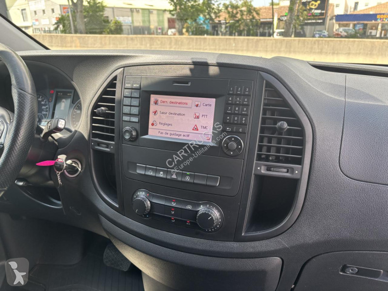 Véhicule utilitaire Mercedes VITO Compact 2.8t...