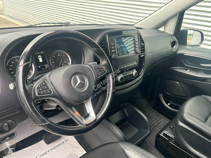 Nyttofordon Mercedes III 119