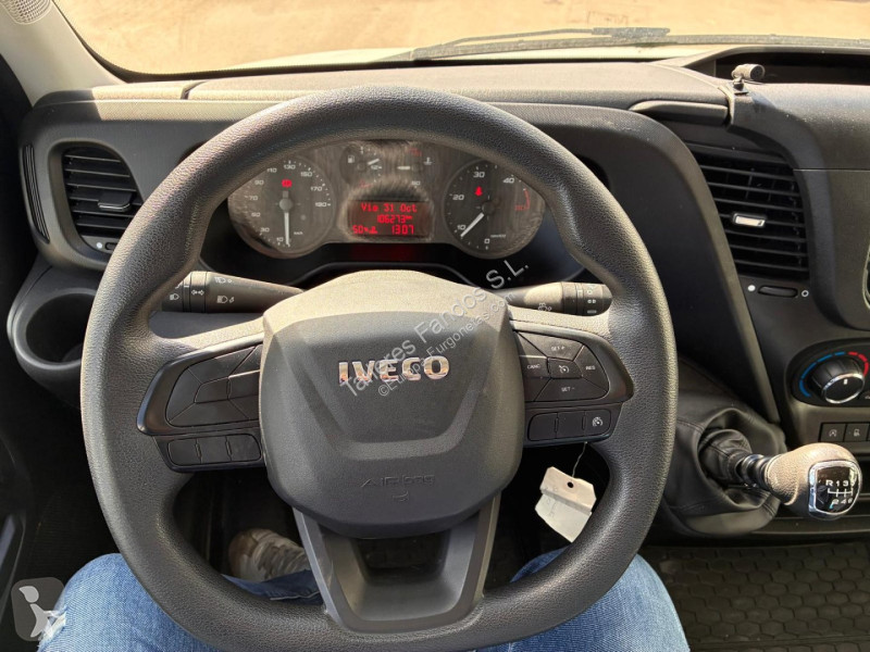 Furgoneta Iveco  35S14 V 12m3