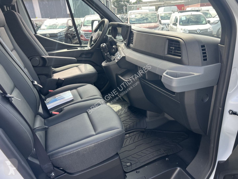 عربة نفعية Nissan INTERSTAR CCB BENNE 2 VANTAUX...