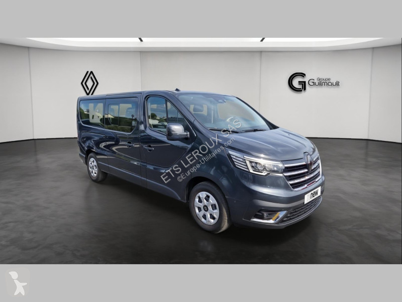 Véhicule utilitaire Renault TRAFIC