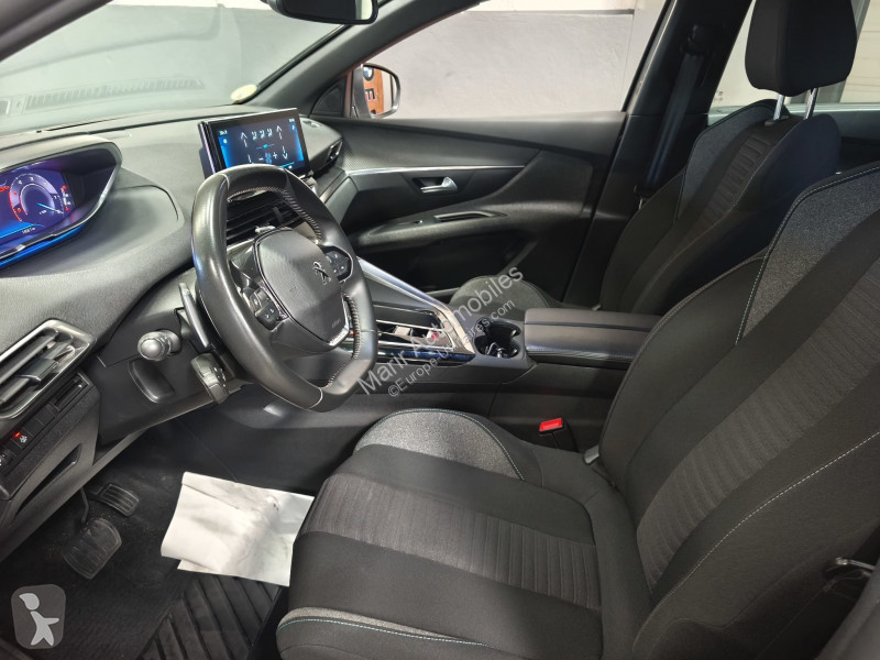 Коммерческий автомобиль Peugeot