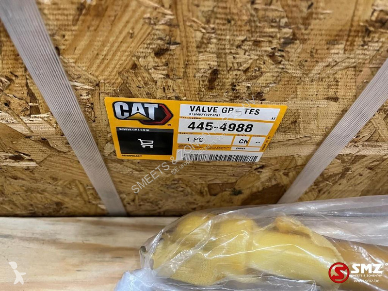 Samochód dostawczy Caterpillar Hydraulic kit...