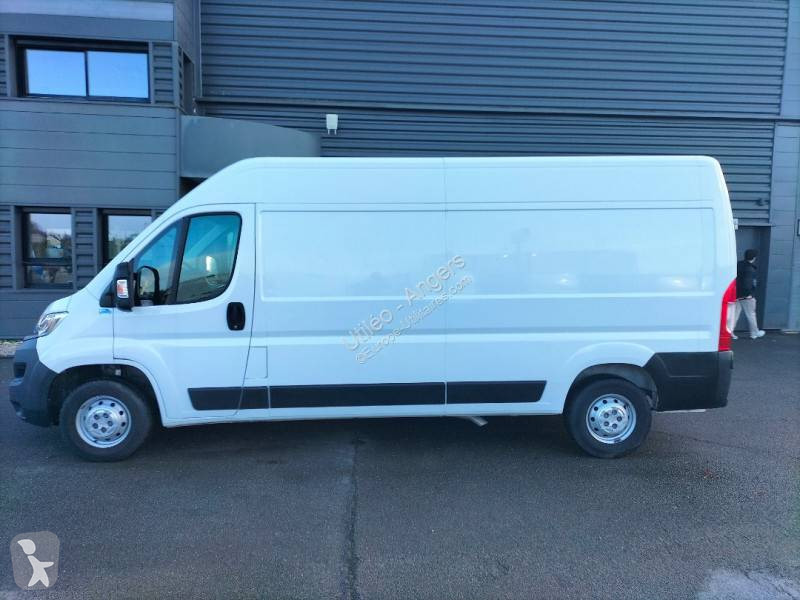 Véhicule utilitaire Opel