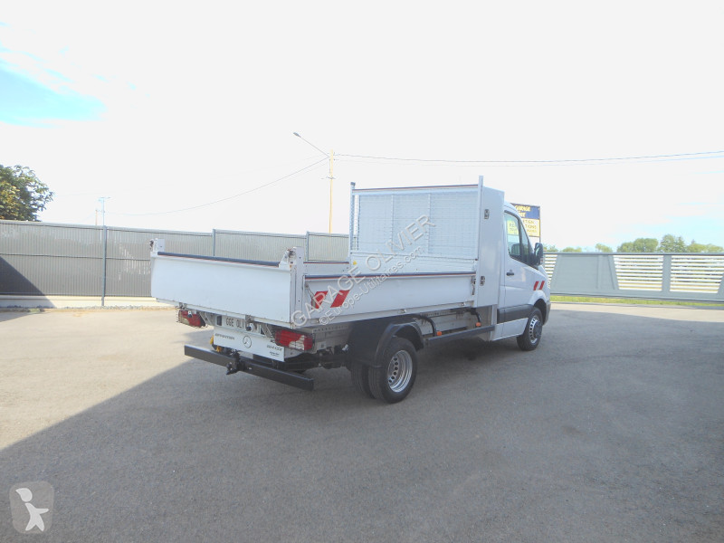 Véhicule utilitaire Mercedes Benne 514 CDI 37...