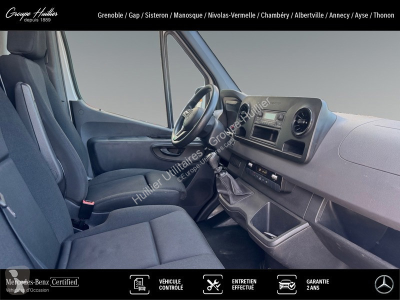Véhicule utilitaire Mercedes 514 CDI 37 benne...