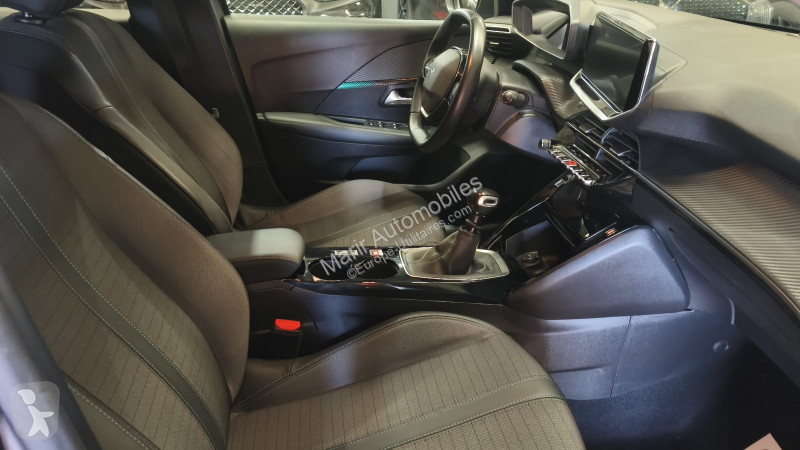Véhicule utilitaire Peugeot 208
