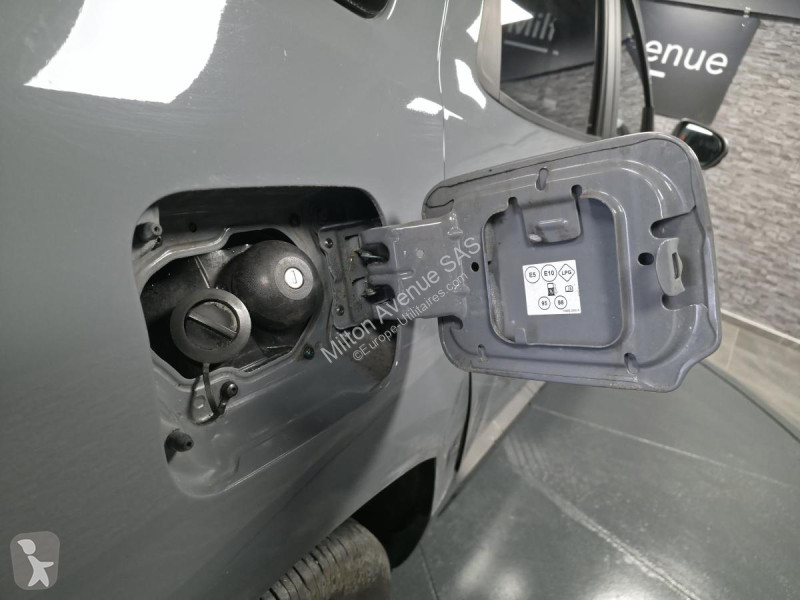 Samochód dostawczy Dacia DUSTER 1.0 ECO-G - 100...