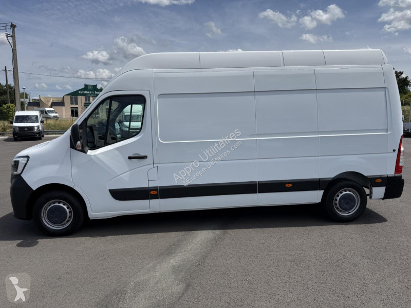 Véhicule utilitaire Renault MASTER Grand...