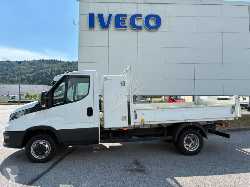 Véhicule utilitaire Iveco CCb 35C16H3.0 L -...