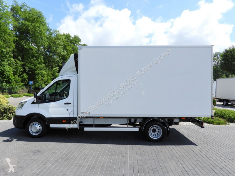 Samochód dostawczy Ford  TRANSIT