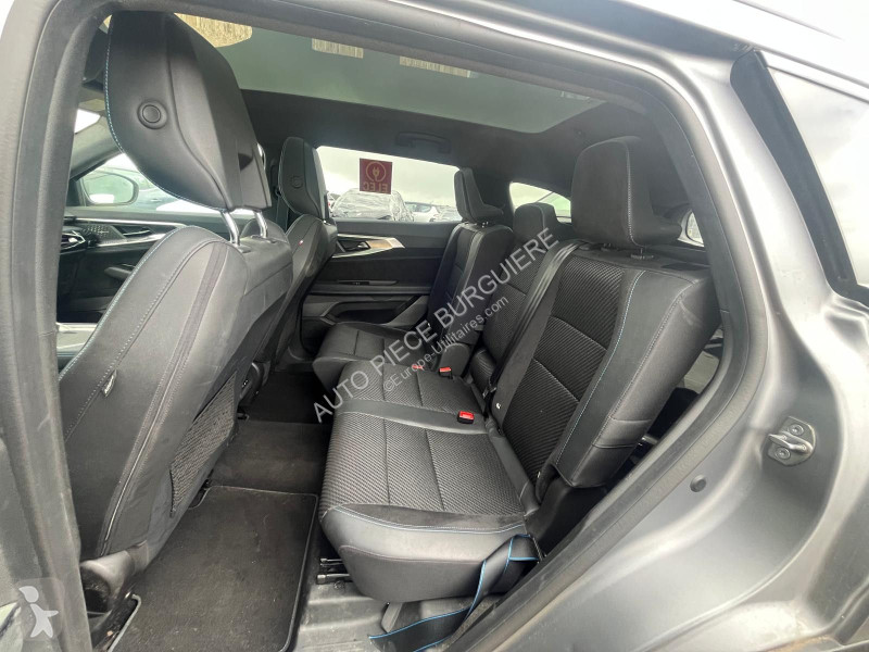 Véhicule utilitaire Renault VI 1.2 E-Tech 200...