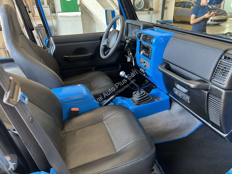 Samochód dostawczy Jeep
