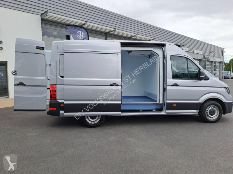 Véhicule utilitaire Volkswagen CRAFTER VAN 35...