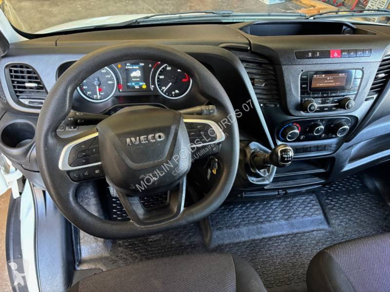 Furgoneta Iveco