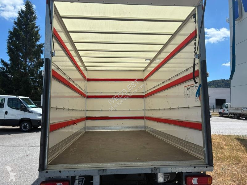 Véhicule utilitaire Iveco 3.0 - Caisse 20 m3 +...