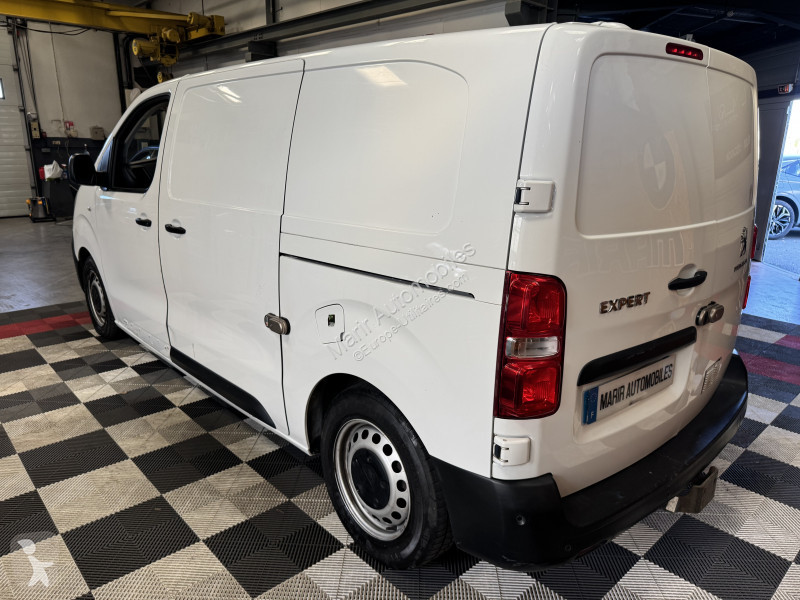 Peugeot EXPERT FG van