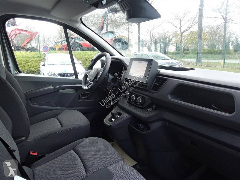 Samochód dostawczy Renault