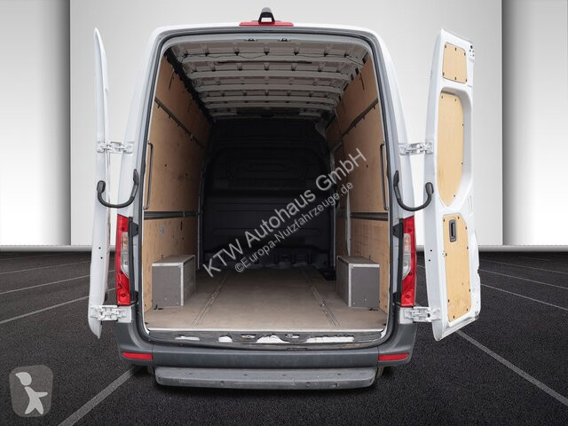 Užitkové vozidlo Mercedes Sprinter 317...