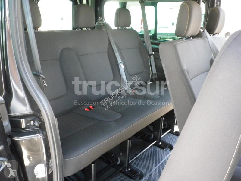 عربة نفعية Renault  TRAFIC 8 PLAZAS  125CV