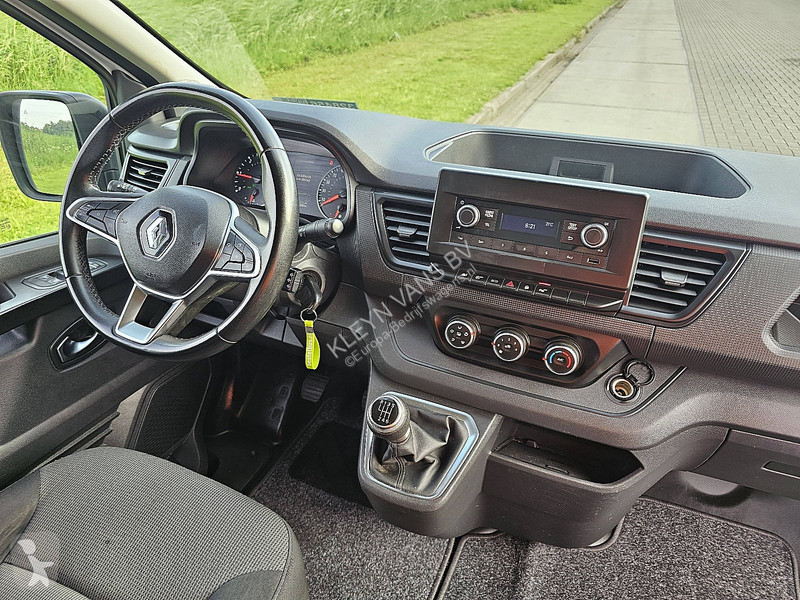 Véhicule utilitaire Renault 2.0 DCI L2H1 Airco...