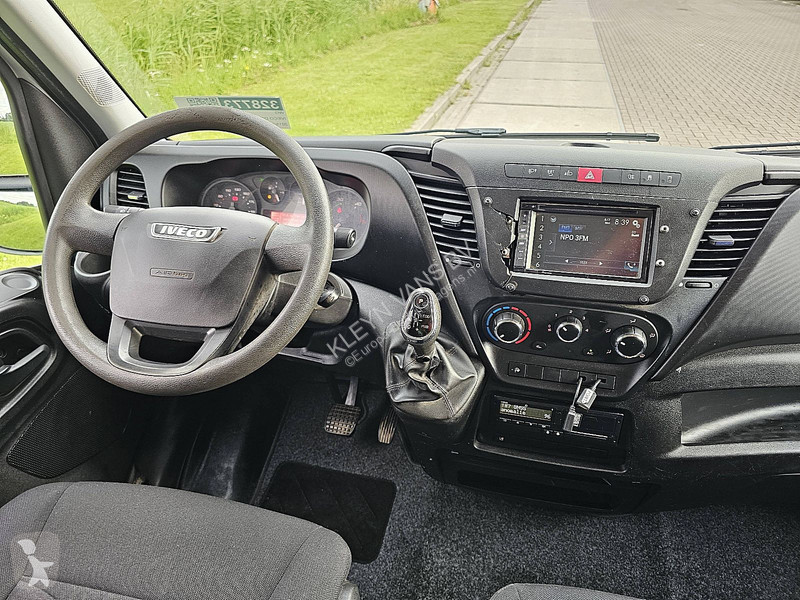 Furgoneta Iveco