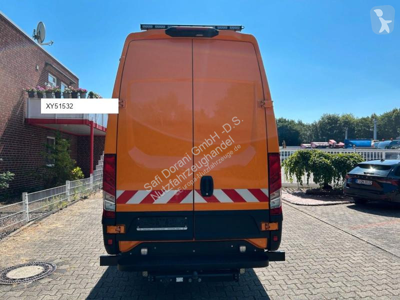 Furgoneta Iveco DAILY 70-210 Hi-Matic Maxi