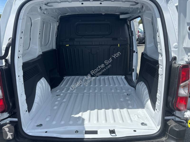 Véhicule utilitaire Peugeot