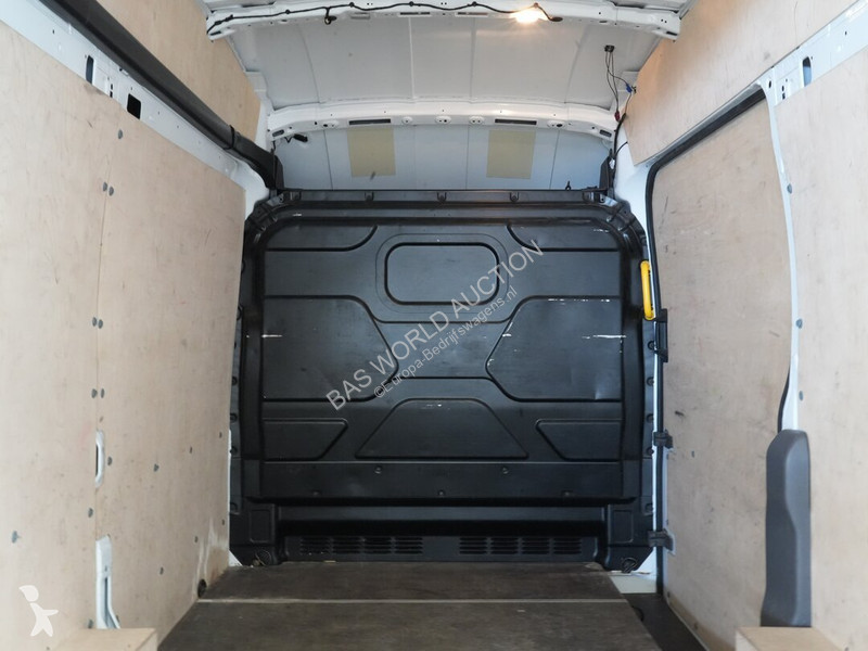 Bedrijfswagen Ford e 184pk E-