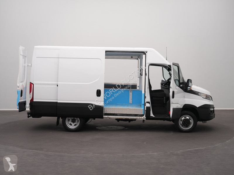 Furgoneta Iveco 35C18