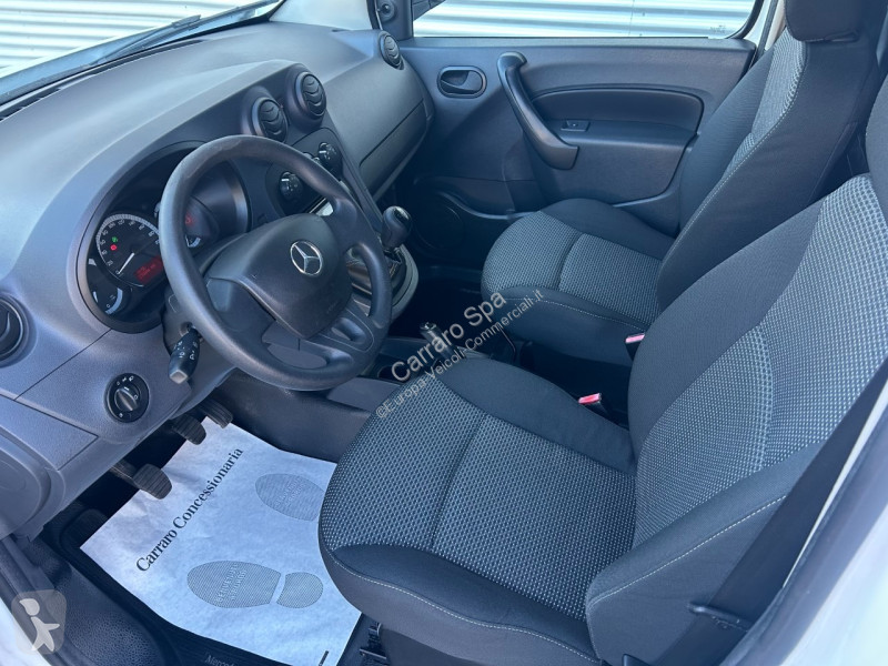 عربة نفعية Mercedes CITAN FURGONE E MIXTO