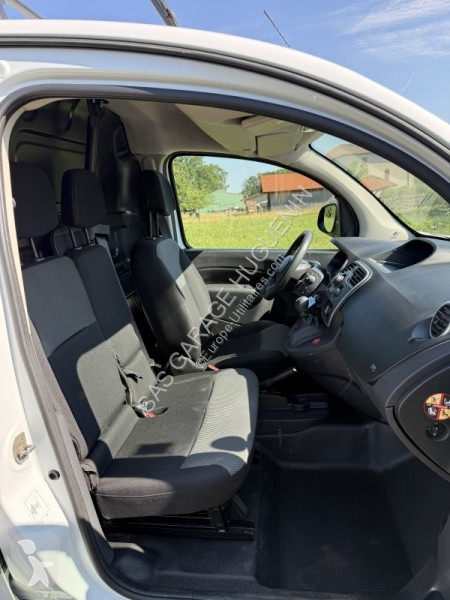 عربة نفعية Renault KANGOO II EXPRESS MAXI 1.5...