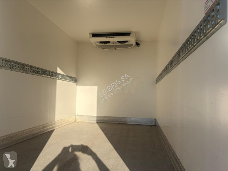 عربة نفعية Renault 2.3L - DCi130 MASTER