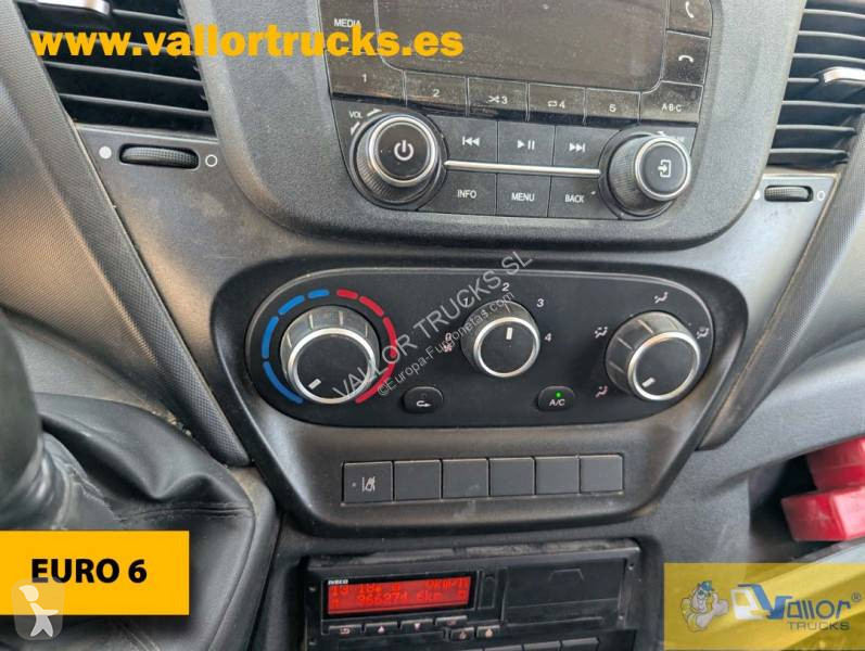 Furgoneta Iveco