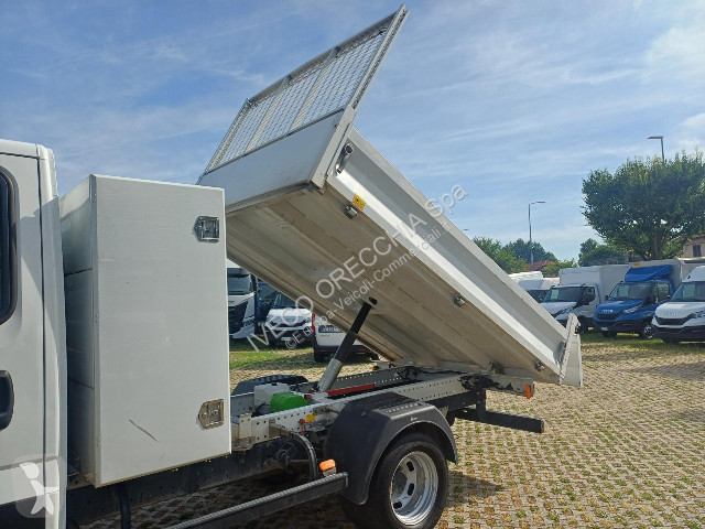 Furgoneta Iveco DAILY 35C16 5+1 3.0 - 3750